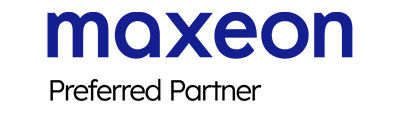 Maxeon Preferred Partner logo in collaboration with Synergy 768 for advanced solar panel solutions.